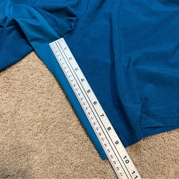 Men’s Lululemon T.H.E. Short 9” Linerless Shorts Size Medium - Picture 5 of 7